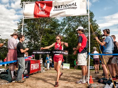 Morgan Arritola (Ketchum ID) wins the USA Mountain Running Championship atop Cramore Mountain. (Photo: www.joeviger.com)